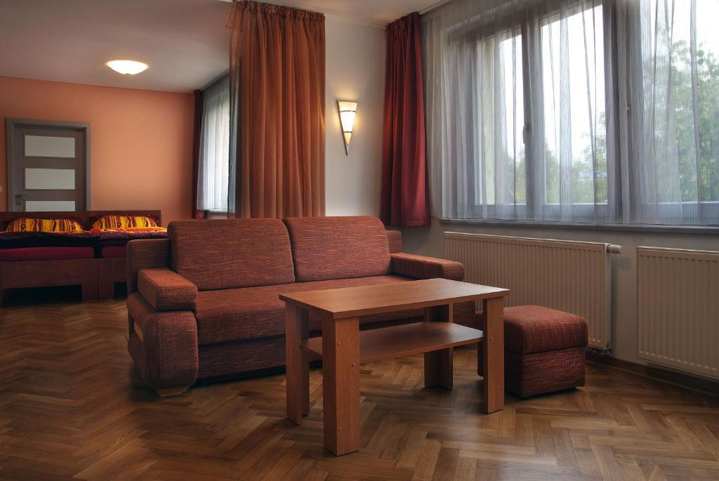 Penzion U Vinoteky Nymburk Room photo