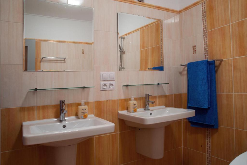 Penzion U Vinoteky Nymburk Room photo